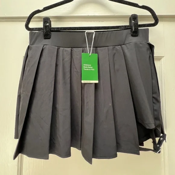 Halara buckle detail skort - Picture 5 of 8